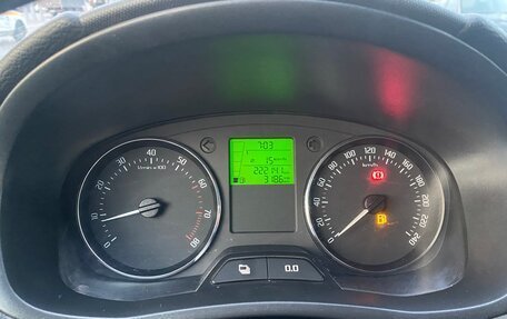 Skoda Fabia II, 2010 год, 390 000 рублей, 3 фотография