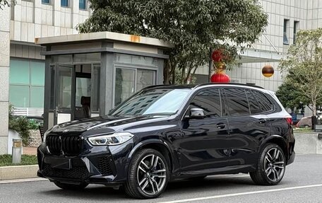 BMW X5 M, 2022 год, 15 880 000 рублей, 1 фотография