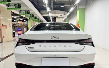 Hyundai Elantra, 2025 год, 1 560 000 рублей, 5 фотография