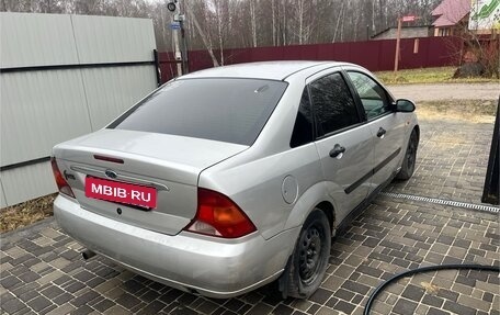 Ford Focus IV, 2001 год, 190 000 рублей, 2 фотография