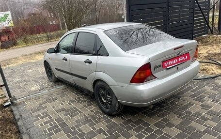 Ford Focus IV, 2001 год, 190 000 рублей, 3 фотография