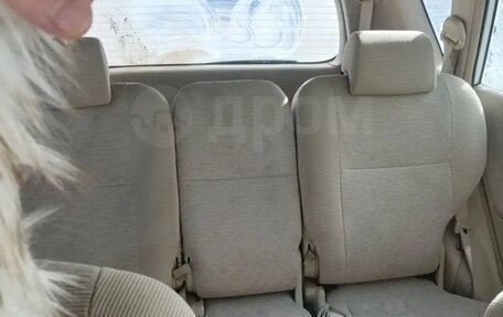 Toyota Corolla Spacio II, 2002 год, 500 000 рублей, 8 фотография