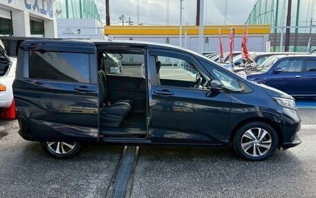Honda Freed II, 2021 год, 1 385 000 рублей, 3 фотография