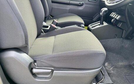 Suzuki Jimny, 2022 год, 1 579 000 рублей, 32 фотография