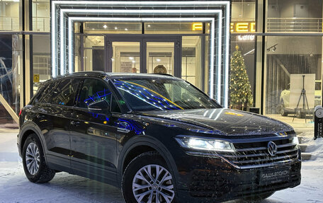 Volkswagen Touareg III, 2020 год, 4 850 000 рублей, 4 фотография
