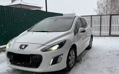 Peugeot 308 II, 2011 год, 560 000 рублей, 22 фотография