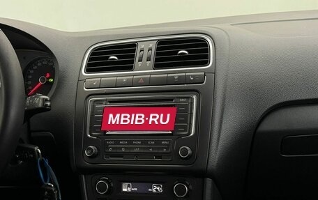 Volkswagen Polo VI (EU Market), 2015 год, 1 040 000 рублей, 17 фотография