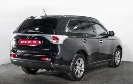 Mitsubishi Outlander III рестайлинг 3, 2012 год, 1 500 000 рублей, 3 фотография