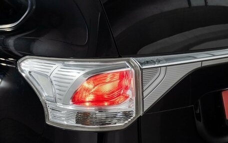 Mitsubishi Outlander III рестайлинг 3, 2012 год, 1 500 000 рублей, 23 фотография