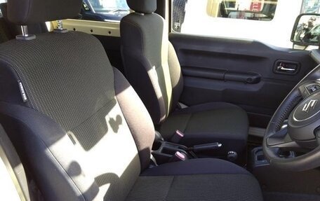 Suzuki Jimny, 2022 год, 1 285 000 рублей, 10 фотография