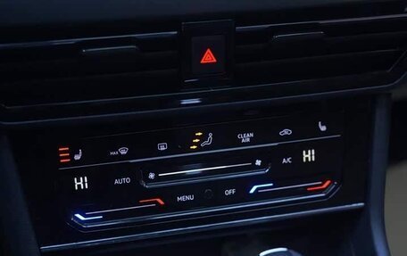 Volkswagen Lavida, 2022 год, 1 600 000 рублей, 16 фотография