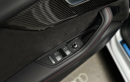 Audi A4, 2025 год, 6 000 000 рублей, 16 фотография