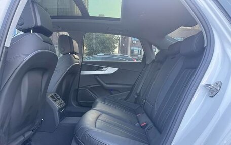 Audi A4, 2022 год, 2 300 000 рублей, 12 фотография