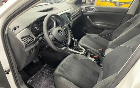 Volkswagen T-Cross I, 2022 год, 1 785 000 рублей, 11 фотография