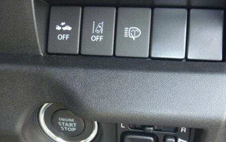 Suzuki Jimny, 2022 год, 1 305 000 рублей, 13 фотография