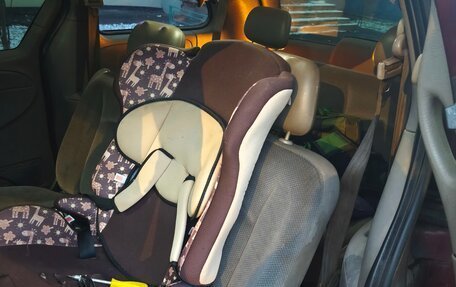 Dodge Caravan IV, 2001 год, 300 000 рублей, 5 фотография