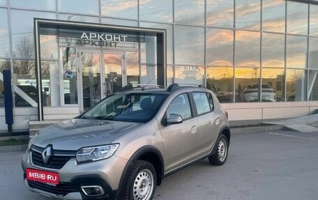 Renault Sandero II рестайлинг, 2019 год, 1 150 000 рублей, 1 фотография