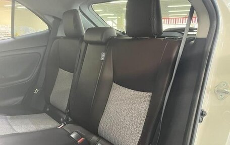 Toyota Yaris Cross, 2022 год, 1 750 000 рублей, 14 фотография