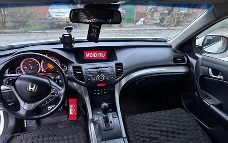 Honda Accord VIII рестайлинг, 2008 год, 805 000 рублей, 15 фотография