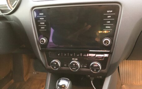 Skoda Octavia, 2017 год, 1 200 000 рублей, 7 фотография