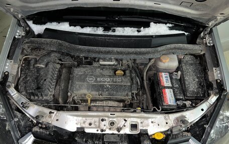 Opel Zafira B, 2012 год, 700 000 рублей, 10 фотография