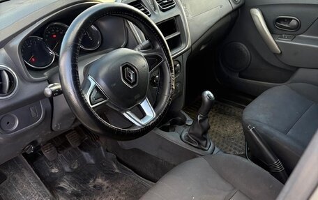 Renault Logan II, 2020 год, 650 000 рублей, 2 фотография