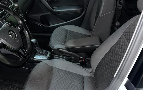 Volkswagen Polo VI (EU Market), 2018 год, 1 280 000 рублей, 3 фотография