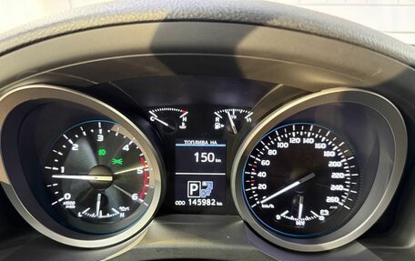 Toyota Land Cruiser 200, 2014 год, 4 150 000 рублей, 4 фотография