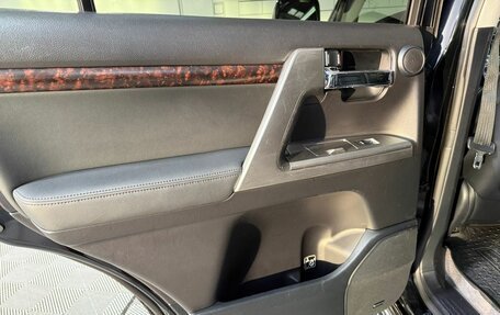 Toyota Land Cruiser 200, 2014 год, 4 150 000 рублей, 18 фотография