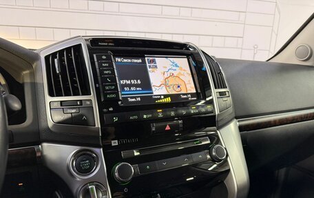 Toyota Land Cruiser 200, 2014 год, 4 150 000 рублей, 16 фотография