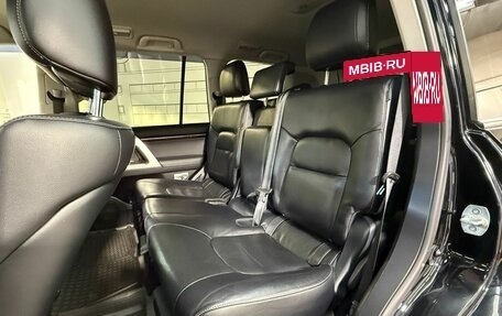 Toyota Land Cruiser 200, 2014 год, 4 150 000 рублей, 19 фотография