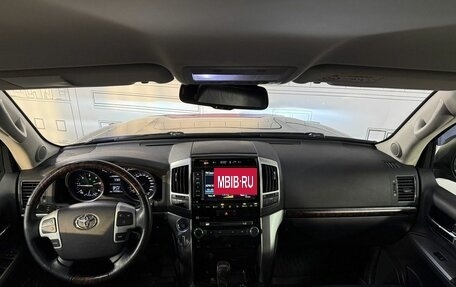 Toyota Land Cruiser 200, 2014 год, 4 150 000 рублей, 15 фотография