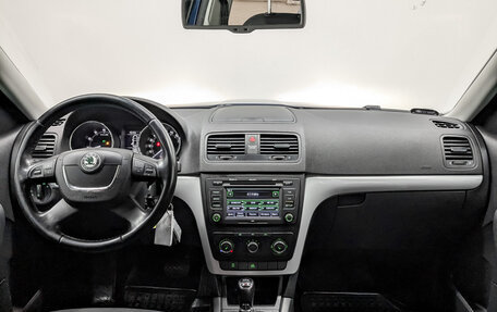 Skoda Yeti I рестайлинг, 2013 год, 995 000 рублей, 14 фотография