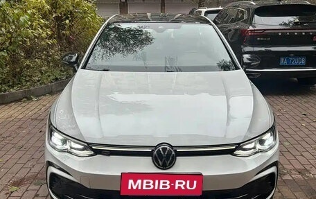 Volkswagen Golf VIII, 2021 год, 1 850 125 рублей, 2 фотография