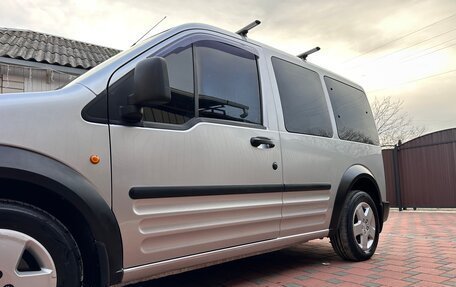 Ford Tourneo Connect I, 2005 год, 690 000 рублей, 10 фотография