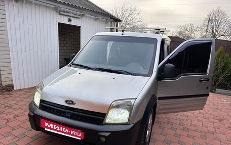 Ford Tourneo Connect I, 2005 год, 690 000 рублей, 9 фотография