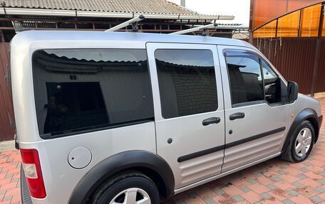 Ford Tourneo Connect I, 2005 год, 690 000 рублей, 20 фотография