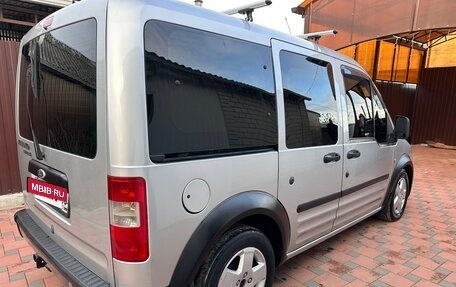 Ford Tourneo Connect I, 2005 год, 690 000 рублей, 18 фотография