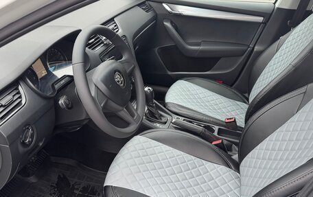 Skoda Octavia, 2018 год, 1 400 000 рублей, 14 фотография