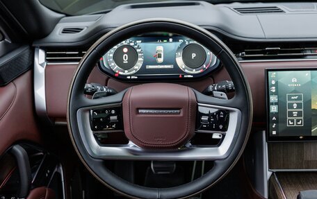 Land Rover Range Rover IV рестайлинг, 2025 год, 26 900 000 рублей, 17 фотография