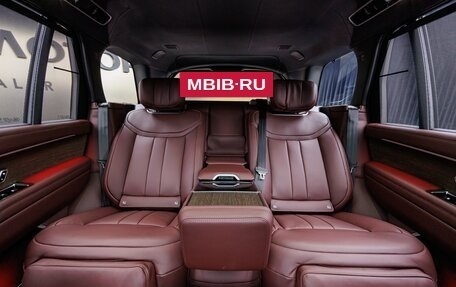 Land Rover Range Rover IV рестайлинг, 2025 год, 26 900 000 рублей, 39 фотография