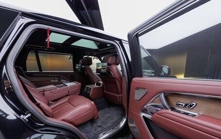 Land Rover Range Rover IV рестайлинг, 2025 год, 26 900 000 рублей, 33 фотография