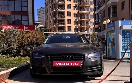 Audi A7, 2010 год, 2 200 000 рублей, 15 фотография