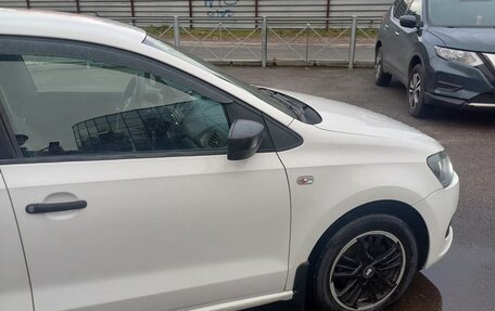 Volkswagen Polo VI (EU Market), 2013 год, 600 000 рублей, 10 фотография