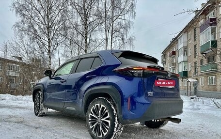 Toyota Yaris Cross, 2020 год, 1 900 000 рублей, 7 фотография