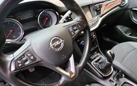 Opel Astra K, 2020 год, 1 400 000 рублей, 12 фотография