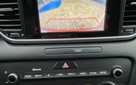 KIA Sportage IV рестайлинг, 2019 год, 2 050 000 рублей, 10 фотография