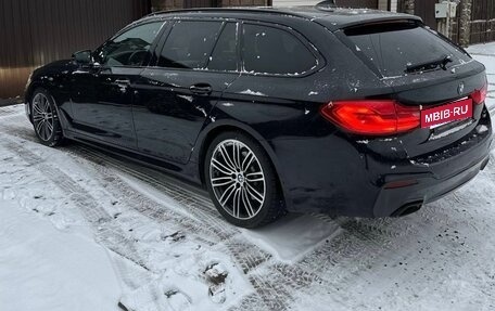 BMW 5 серия, 2019 год, 3 350 000 рублей, 2 фотография