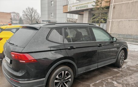 Volkswagen Tiguan II, 2022 год, 2 900 000 рублей, 8 фотография
