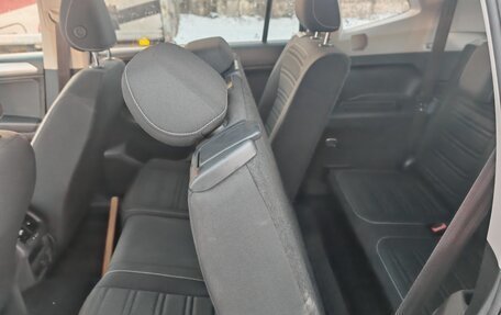 Volkswagen Tiguan II, 2022 год, 2 900 000 рублей, 16 фотография